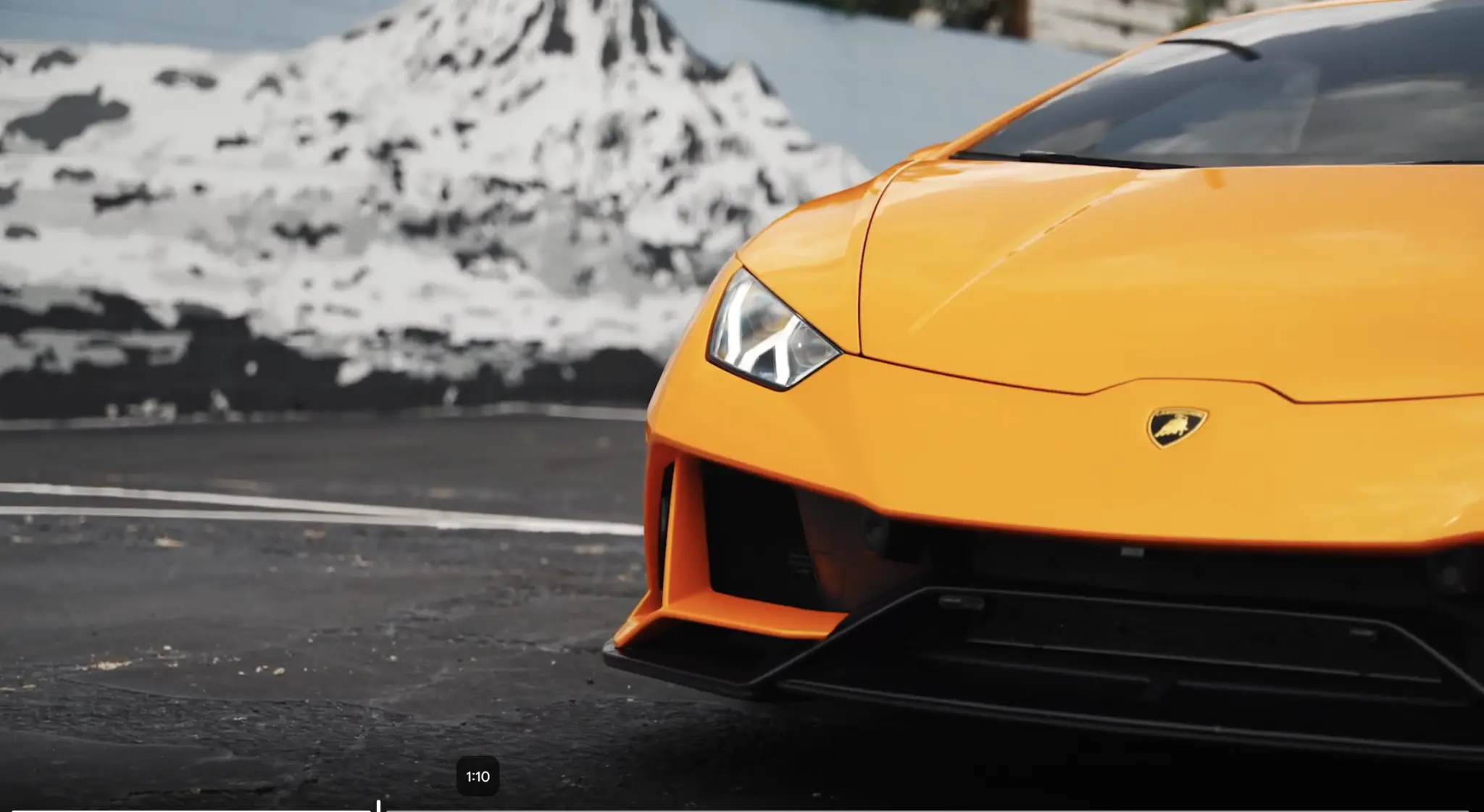 Lamborghini Huracan close-up